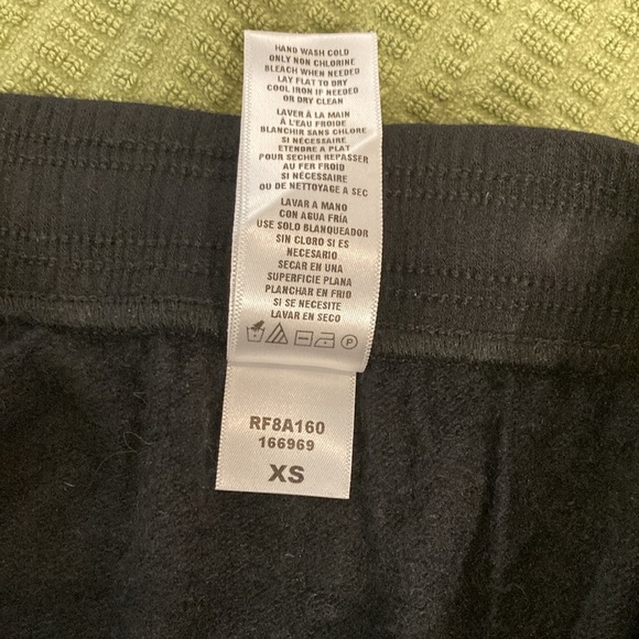 Splendid black joggers, size extra small - Picture 4 of 7